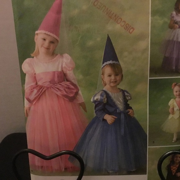 Simplicity 2569 Kids Costume Pattern - 4-5-6-7-8-princess-witch-fairy - Picture 3 of 8